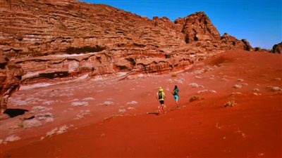 وزير الرياضة يبحث ترتيبات استضافة مصر ماراثون الرمال