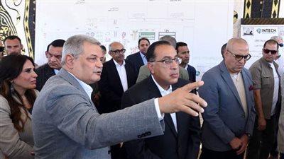 رئيس الوزراء يتفقد أعمال توسعات محطة تنقية مياه الشرب بالعزب الجديدة