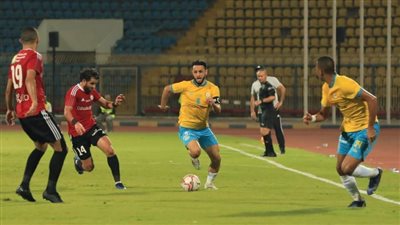 لاعب الإسماعيلي يكشف دور حسني عبد ربه مع الفريق وسبب تحول الأداء