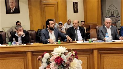 كريم حجازي: أزمة الاعتمادات المستندية تعصف بسوق المستلزمات الطبية 