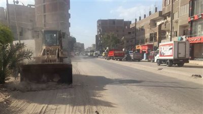 رصف طريق أبو الغيط الحادثة بالقناطر الخيرية بتكلفة 65 مليون جنيه