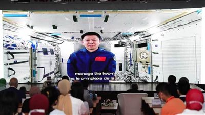 بعد مشاركتهم في المحادثة الافتراضية مع رواد الفضاء الصينيين.. مصريون يعربون عن أهمية هذا الحدث!