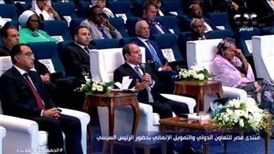 السيسي: حياة كريمة تستهدف الارتقاء بجودة الحياة لـ 60 مليون مصري