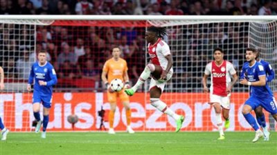 فوز سبورتنج لشبونة على آينتراخت فرانكفورت واياكس أمستردام على جلاسكو رينجرز بدوري أبطال أوروبا