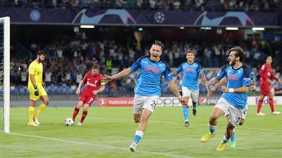 برباعية.. نابولي يربك موسم ليفربول التائه في دوري الأبطال