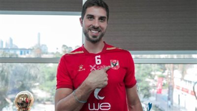 الأهلي يتعاقد مع الإيطالي راندازو لدعم رجال الكرة الطائرة