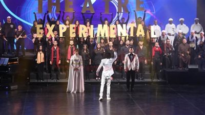 وزيرة الثقافة: 