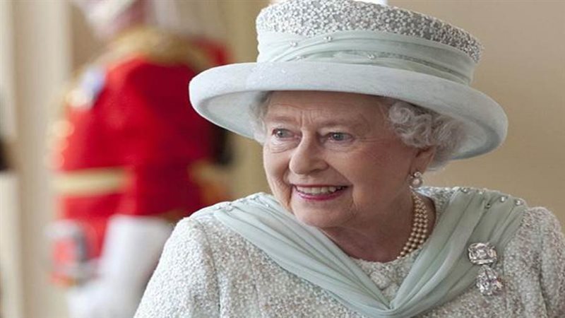 الملكة إليزابيث الثانية