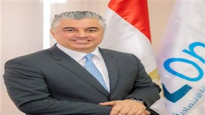 رئيس المنطقة الاقتصادية لقناة السويس يبحث تطورات مشروع شركة سكاتك النرويجية