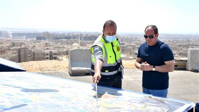 الرئيس السيسي ينبه لأهمية عدم الانسياق وراء التشكيك المتعمد في جهود الدولة
