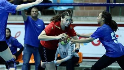 الأهلي يهزم الزمالك في قمة دوري السيدات لكرة اليد