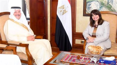 وزيرة الهجرة تبحث مع السفير السعودي سبل تعزيز التعاون المشترك