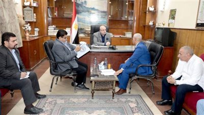 محافظ بني سويف يزور مديرية الزراعة لمتابعة استعدادات الموسم الشتوي