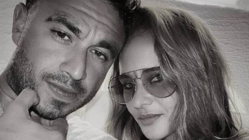 نيللى كريم و هشام