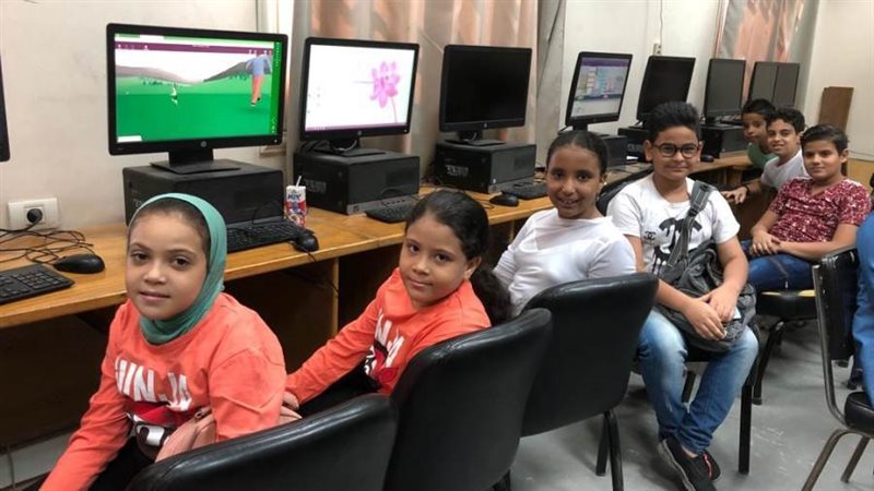 ابناء الصحفيين خلال