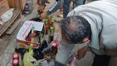الصحة: ضبط وإعدام 241 طن أغذية و13 ألف لتر عصائر ومشروبات فاسدة