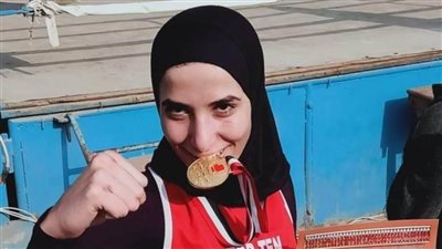 يمنى عياد تتأهل لربع نهائي البطولة الإفريقية للملاكمة