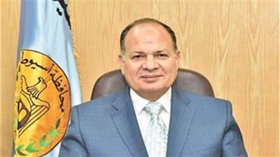 محافظ أسيوط يستجيب لأهالي قرية بني زيد بوق بمد فعاليات 