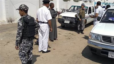 حملات مكثفة لإزالة التعديات على أراضي الدولة ولجان لمتابعة تقنين الأوضاع بالوادي الجديد