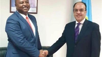 ٥٢ يومًا علىCOP27.. السفير المصري في بوجمبورا يلتقي وزير الخارجية البوروندي 