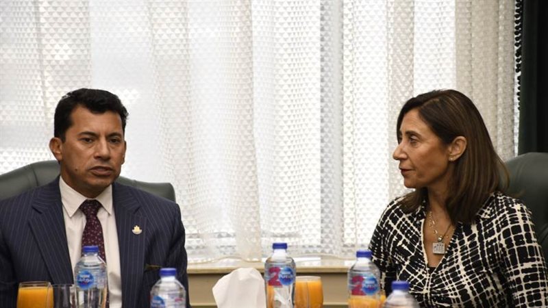 صبحى ونيفين