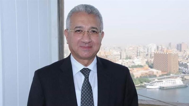 السفير الدكتور محمد