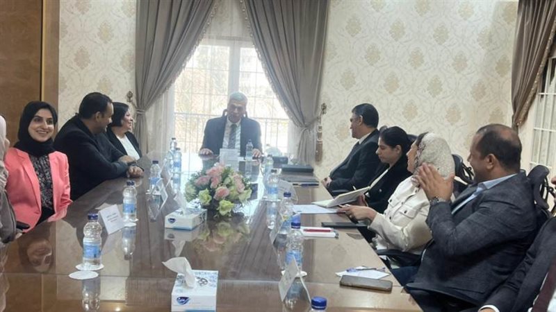 مسؤلى هيئة الشراء