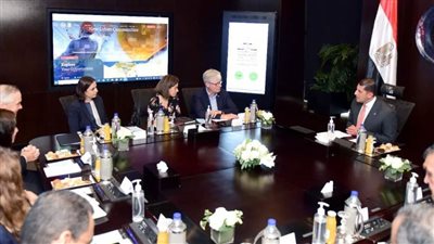 رئيس هيئة الاستثمار يبحث مع رئيس اتحاد غرف الصناعة الألمانية زيادة الاستثمارات في مصر