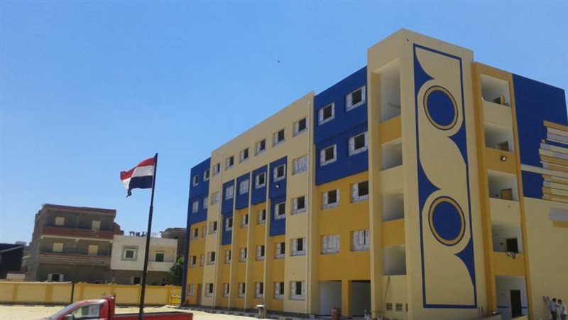 إحدى مدارس المحافظة