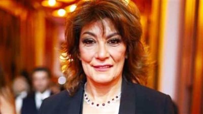 سماح أنور: بقالي 17 سنة مشربتش مياه.. وكيف ردت على لقب 