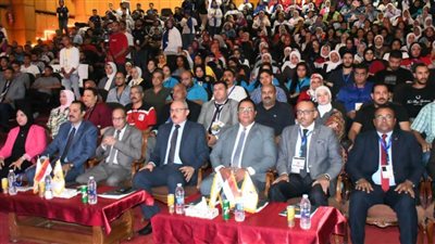 بمشاركة ٤٢٢ طالبًا وطالبة من٣٣ جامعة..افتتاح ملتقى الطلاب المتميزين بجامعة قناة السويس