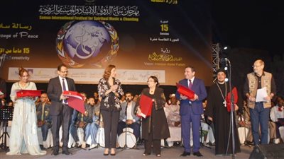 وزيرة الثقافة تشهد انطلاق الدورة الـ15 لمهرجان سماع للإنشاد والموسيقى الروحية