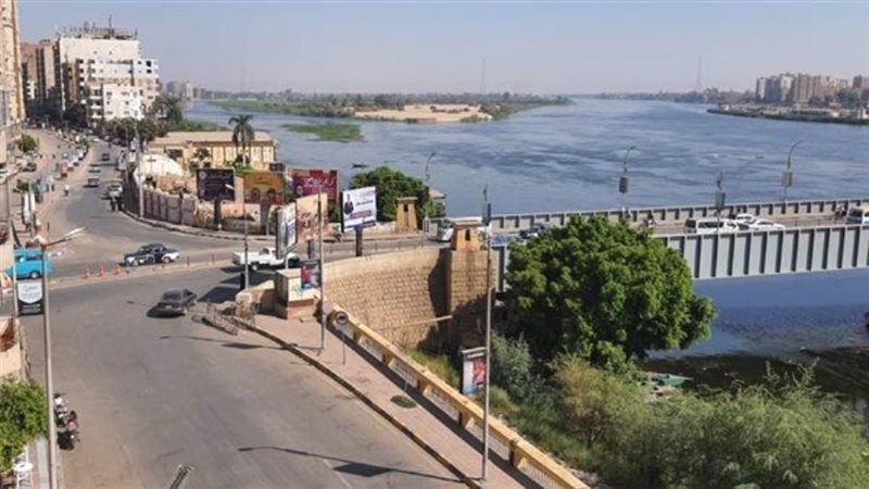 كوبري أخميم