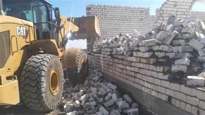 إزالة 164 حالة تعدٍ بالبناء المخالف على الأراضي الزراعية وأملاك الدولة بالمنيا 