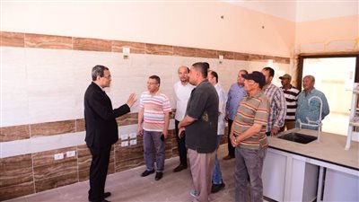 رئيس جامعة سوهاج يتفقد مباني ومنشآت كلية الصيدلة بالمقر الجديد