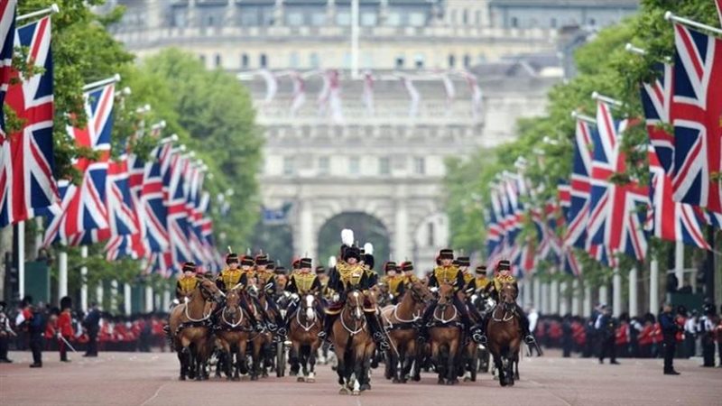 الجنازة الرسمية للملكة