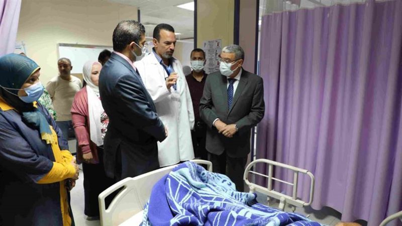 جولة مفاجئة لمحافظ