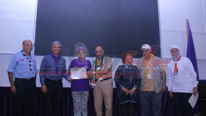 خلال التكريم