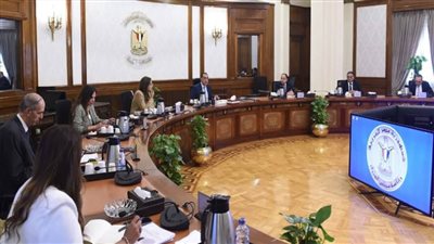 رئيس الوزراء: الحكومة تتطلع للتوصل لخريطة طريق واضحة لدفع وتعميق الصناعة الوطنية