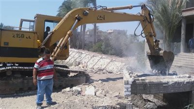 إزالة 49 حالة تعد على أملاك دولة ومجاري مائية بمراكز ساحل سليم وأبوتيج وأبنوب