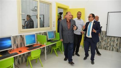 محافظ أسيوط يتفقد الاستعدادات النهائية لاستقبال العام الدراسي الجديد بمدرسة سمارت سيتي الدولية