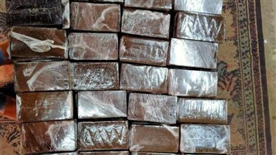 ضبط 41 كيلوجراما من مخدر الحشيش بحوزة 3 عناصر إجرامية بالإسكندرية والإسماعيلية