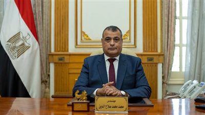 وزير الدولة للإنتاج الحربي يتفقد شركة 