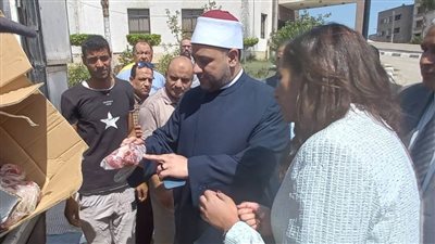 تسلم 2 طن لحوم تمهيدًا لتوزيعها على الأسر الأولى بالرعاية بالبحيرة