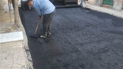 الإسكندرية: إنجاز 95% من أعمال الرصف في 24 شارع بحي غرب