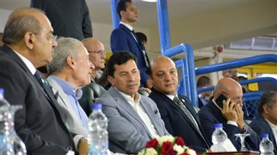 وزير الشباب والرياضة يفتتح البطولة الإفريقية الخامسة لجمباز الأيروبيك