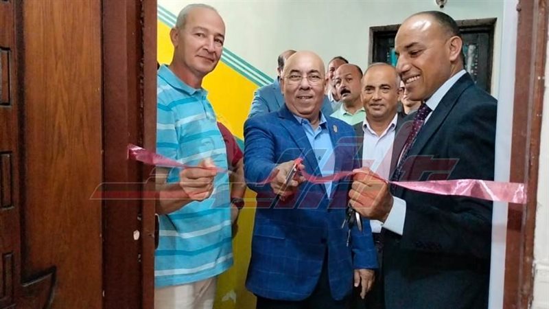 خلال الافتتاح