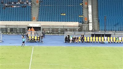 فيريرا يكشف سبب السقوط أثناء المباراة