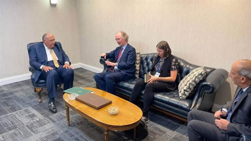 شكري خلال لقائه جير