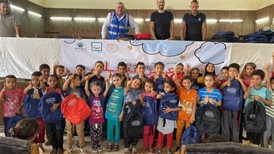 مؤسسة حياة كريمة تسلم 1250حقيبة مستلزمات دراسية للطلاب الأكثر احتياجًا بالمنيا